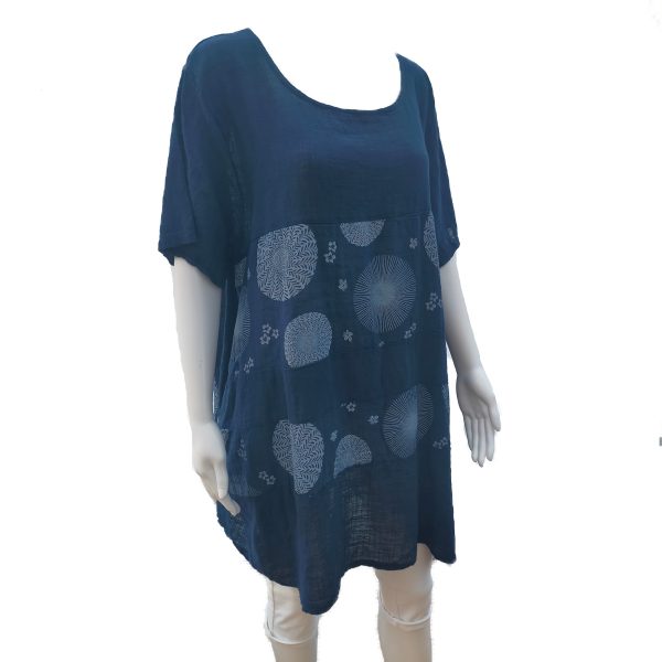 navy blue tunic top with white abstract flower design